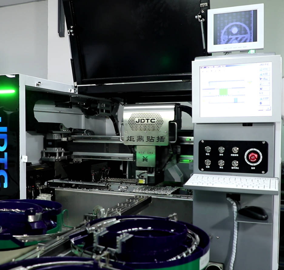 淺析什么是協作式異形插件機的獨特優勢