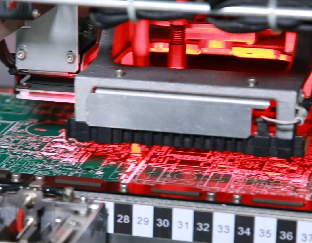 異形元器件自動插件機：助力制造業蓬勃發展